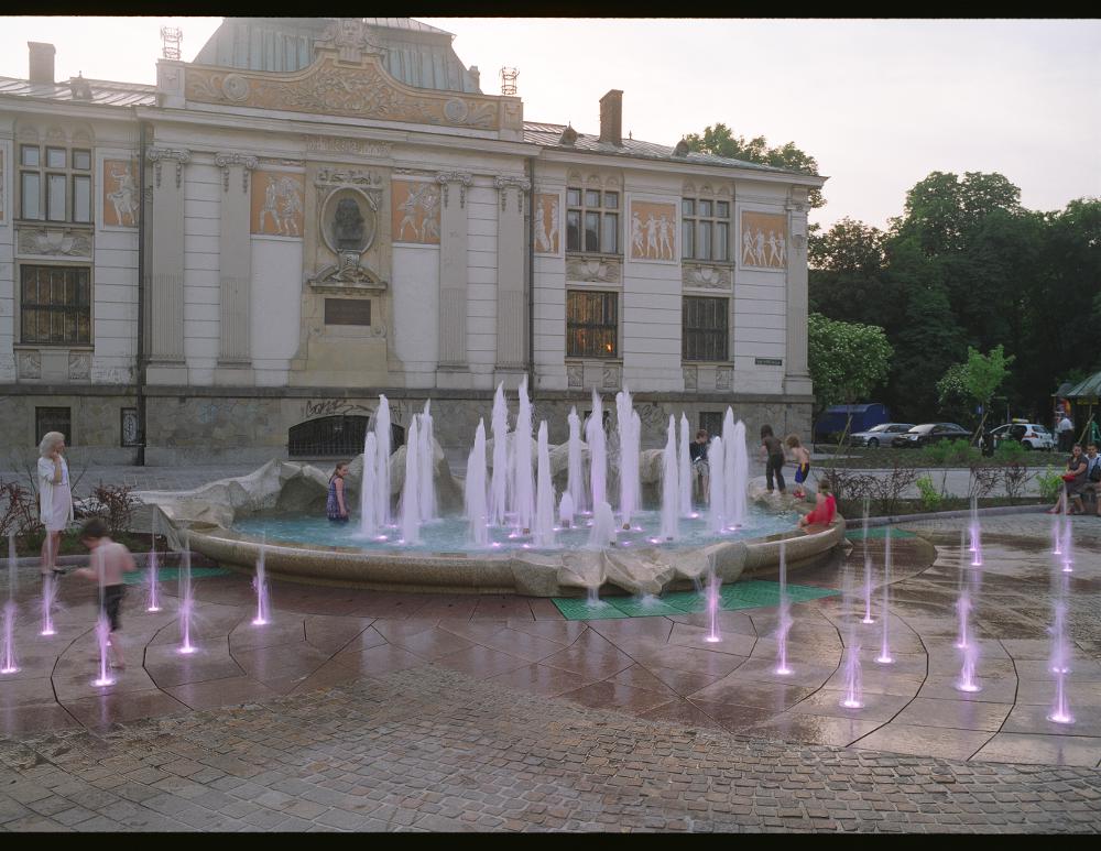 Kraków, Fontanna na Placu Szczepańskim