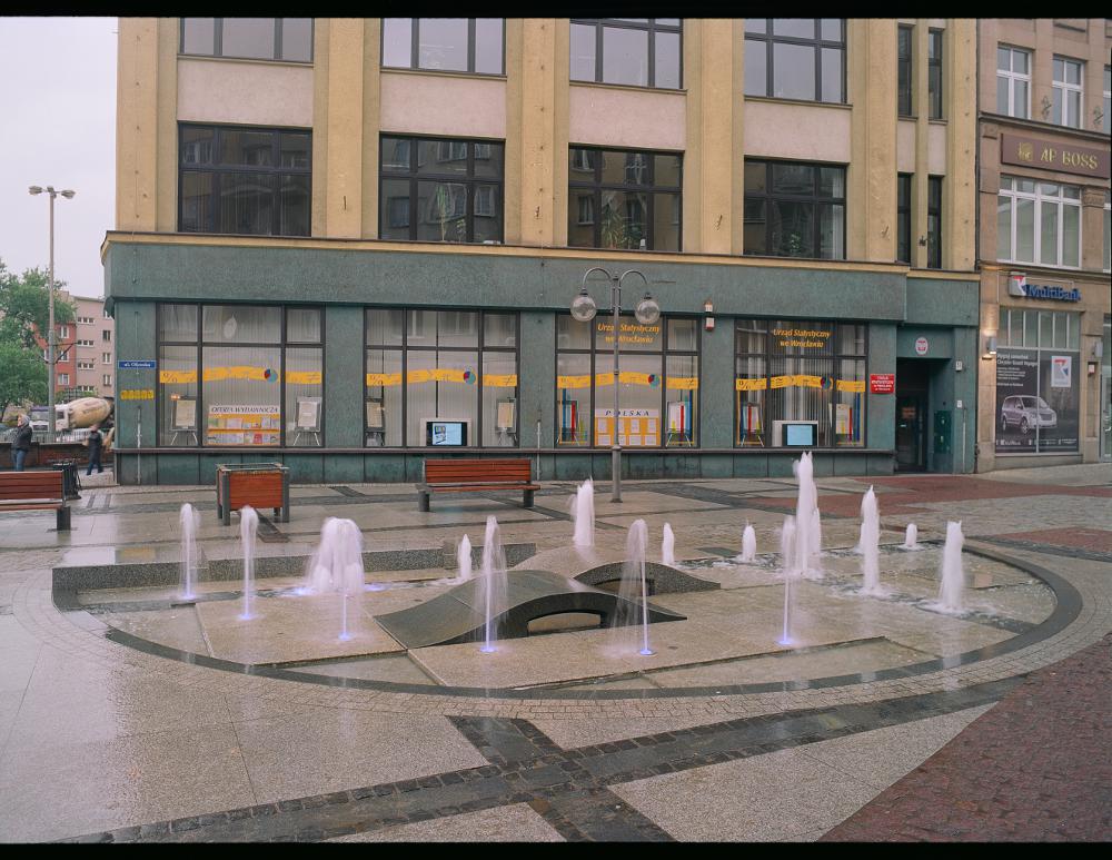 Wrocław, Fontanna przy ulicy Oławskiej